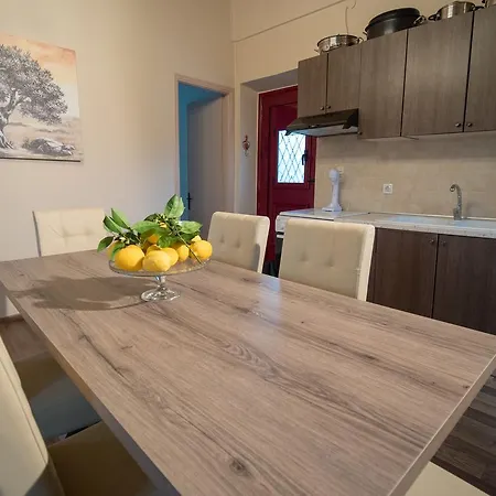 Vorto House * Agios Leon
