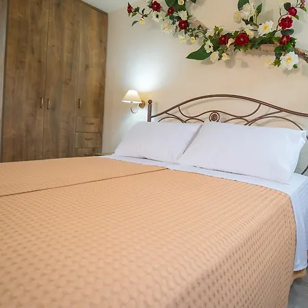 Vorto House Case de vacanță Agios Leon